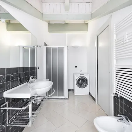 Easylife - - C Italia 68bp5 - P Ticinese Lejlighed Milano