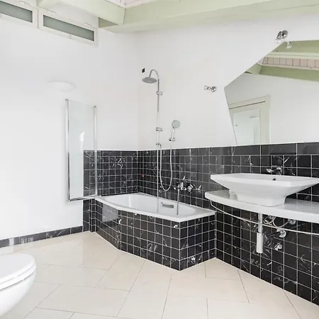 Easylife - - C Italia 68bp5 - P Ticinese Lejlighed