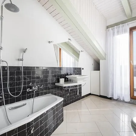 Easylife - - C Italia 68bp5 - P Ticinese Lejlighed *