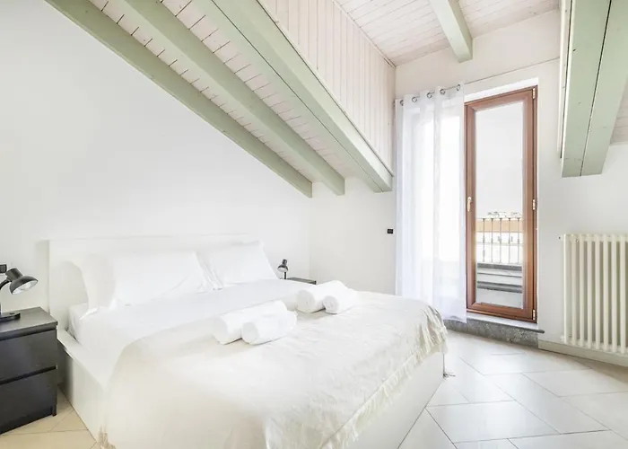 Easylife - - C Italia 68bp5 - P Ticinese شقة *